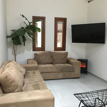 Casa De Campo Com Piscina 재구아리아이바 외부 사진